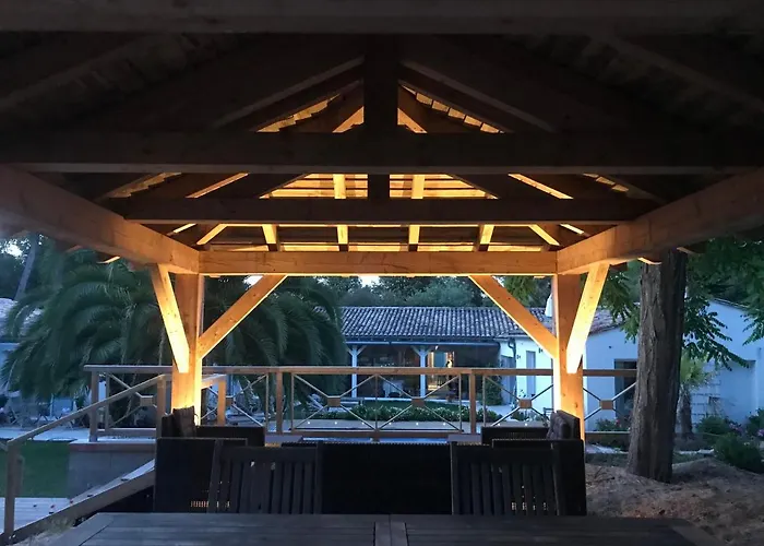 La Maison De La Dune: Beachfront Oasis With Jacuzzi And Heated Pool Guest house La Couarde-sur-Mer